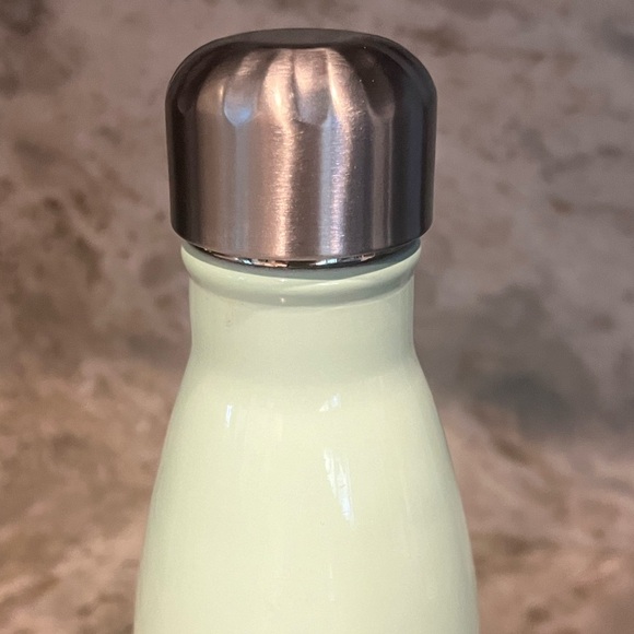 S’well Starbucks Water Bottle - Picture 5 of 6